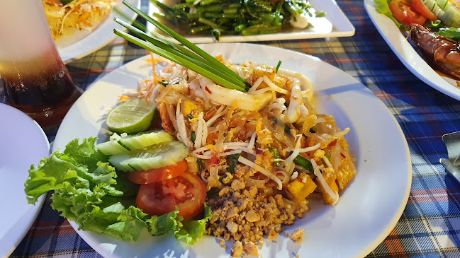 Lan Shabu Kamala - การบริการอาหารและที่พัก