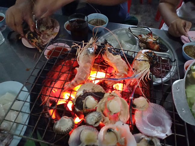 Comentarii opinii despre เจ๊เนี้ยว หมูกระทะ