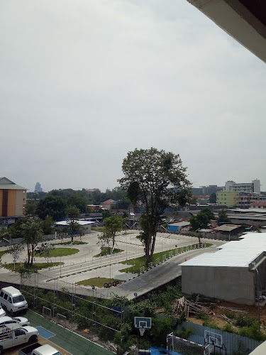 Comentarii opinii despre ตลาดนัดร้านค้าในโรงพยาบาลกรุงเทพ