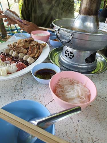 นายเก่งคลองสี่ ก๋วยเตี๋ยวเนื้อวัวรสเยี่ยม - อำเภอธัญบุรี