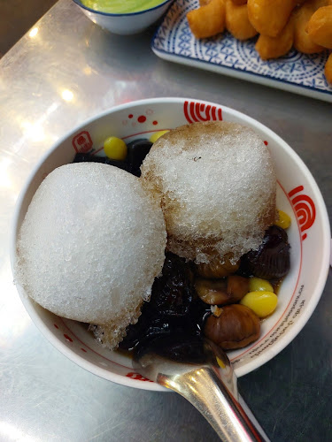 Opinii despre เถ่าชิ่ว น้ำเต้าหู้มือหนึ่ง สาขา เมืองทองธานี în อำเภอปากเกร็ด - การบริการอาหารและที่พัก