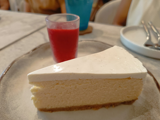 Opinii despre Cafe Delight Phuket Old Town în อำเภอเมืองภูเก็ต - การบริการอาหารและที่พัก