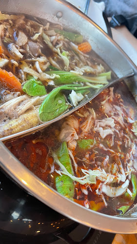 ShabuHito หอมหมื่นลี้ しゃぶ 人 - เมือง