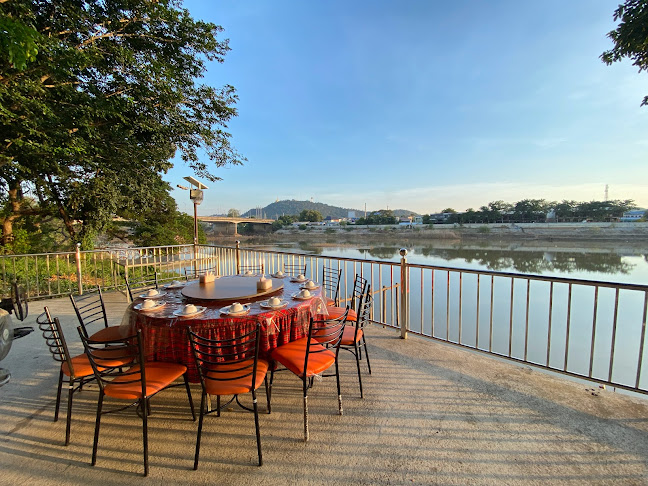 ร้านอาหาร กุ้งเผา 2