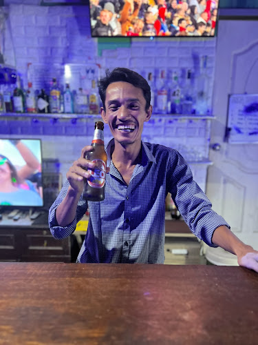 Comentarii opinii despre Chunky Monkey Bar & Grill