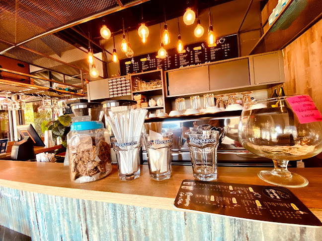 Comentarii opinii despre Reunrom Cafe&Bistro