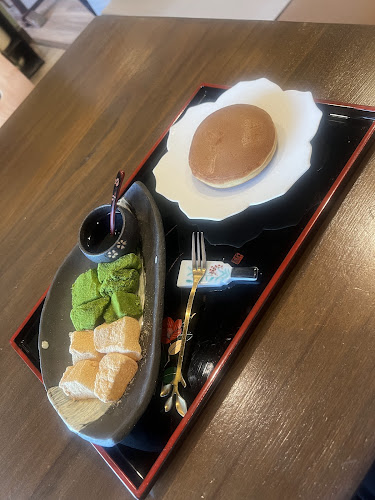 Camellia Matcha Space - การบริการอาหารและที่พัก