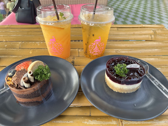 Opinii despre คาเฟ่ ภูเก็ต วิวพอยท์ în อำเภอกะทู้ - การบริการอาหารและที่พัก