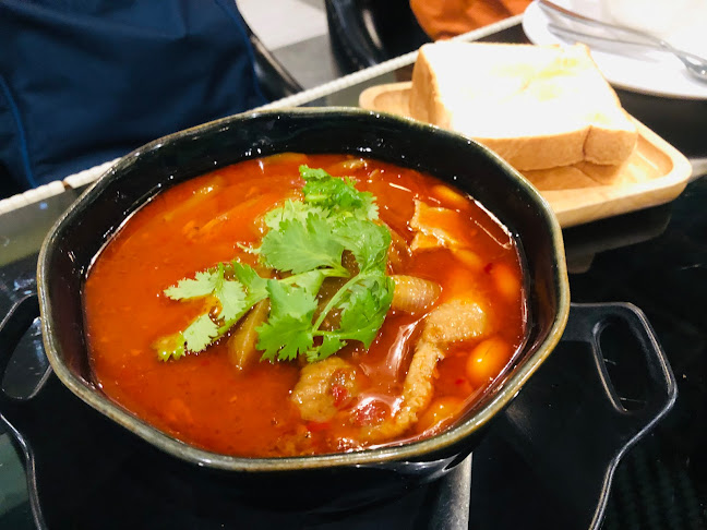 คุณเอียดชาววัง & ANYA Cafe - อำเภอปากเกร็ด