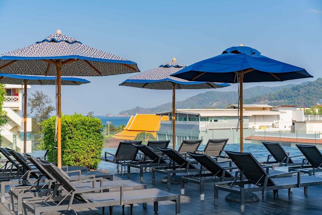 The Cloud Rooftop Pool Bar