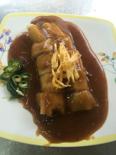 Opinii despre ยอดผักเมืองทอง ราดหน้า în อำเภอปากเกร็ด - การบริการอาหารและที่พัก