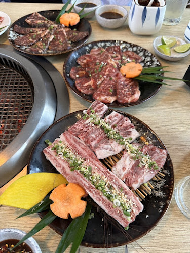 Grillicious Japanese BBQ - การบริการอาหารและที่พัก
