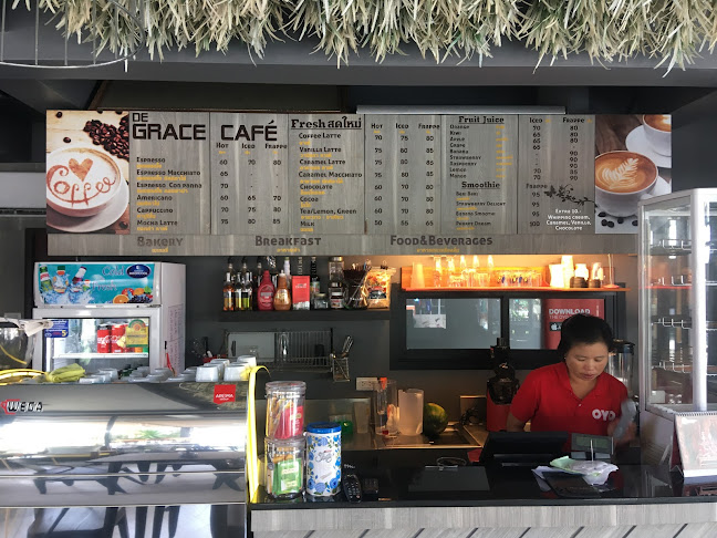 B•FINE CAFE - การบริการอาหารและที่พัก