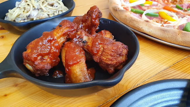 Opinii despre Premium Craft Pizza - Nichada Branch în อำเภอปากเกร็ด - การบริการอาหารและที่พัก