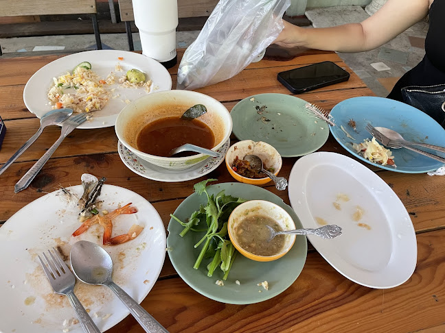 ร้านป้าสมัย