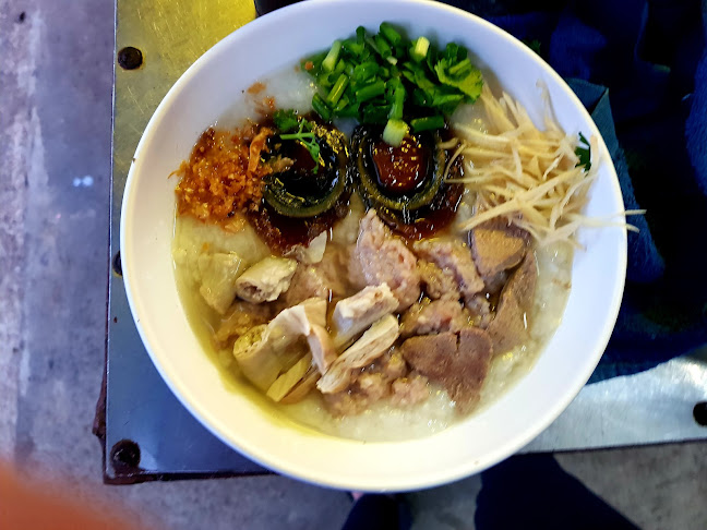 Comentarii opinii despre โจ๊กข้าวหอมหมูเด้ง