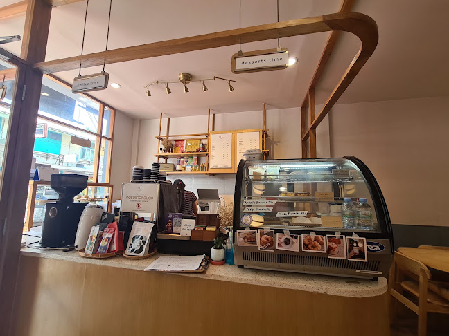 Opinii despre ญ่าคาเฟ่ • Coffee & Desserts • în เมือง - การบริการอาหารและที่พัก