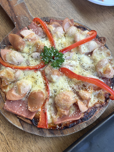 Opinii despre Guu&You กูแอนด์ยู ศรีราชา în อำเภอศรีราชา - การบริการอาหารและที่พัก