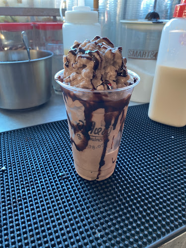 ยิ่งใหญ่กาแฟสด - อ.เมือง