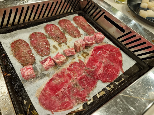 2 ถ. เทพกระษัตรี ตำบล ศรีสุนทร อำเภอถลาง ภูเก็ต 83110