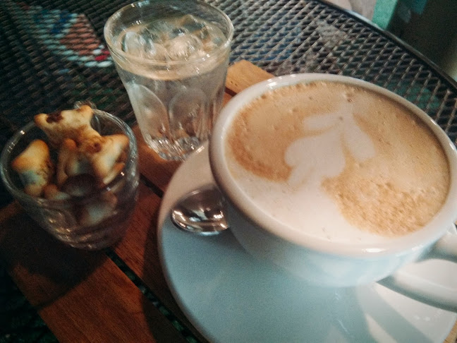 ร้านลำไย คาเฟ่ (LAMYAI CAFE') - อำเภอเมืองนครปฐม