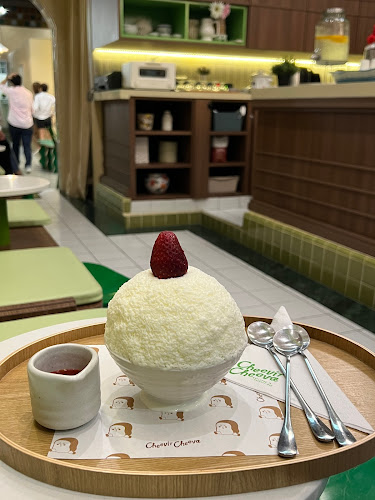 Opinii despre Cheevit Cheeva Phuket în อำเภอเมืองภูเก็ต - การบริการอาหารและที่พัก