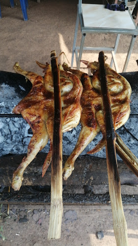 Opinii despre ร้านแม่รัตน์ไก่ย่าง în อำเภอ พังโคน - การบริการอาหารและที่พัก