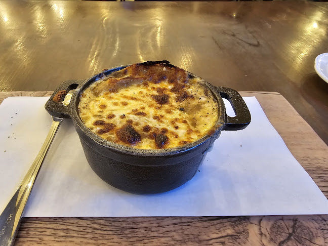 MET CAFE - การบริการอาหารและที่พัก