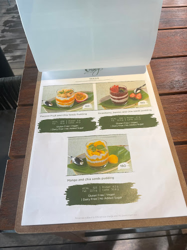 Stay Green Café - การบริการอาหารและที่พัก