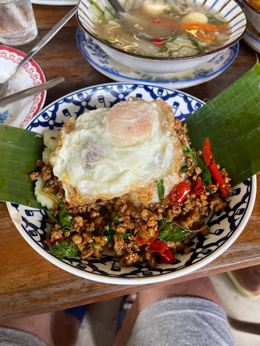 Opinii despre ครัวหน้าบาน พัทยา în อำเภอบางละมุง - การบริการอาหารและที่พัก
