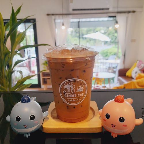 Gindee Cup (คาเฟ่ & shop เสื้อผ้า)