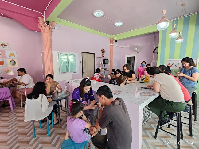 Opinii despre ไอติมโอ่ง สาขาหาดใหญ่ (สาขา 2) în อำเภอหาดใหญ่ - การบริการอาหารและที่พัก