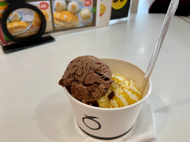 เมอเวนพิค ไอศกรีม สาขา อมตะ ป่าตอง - การบริการอาหารและที่พัก