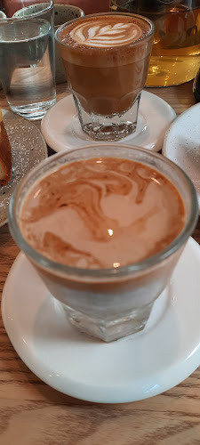 Comentarii opinii despre The Company