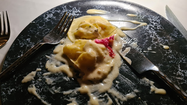 Cafe des Amis - อำเภอบางละมุง