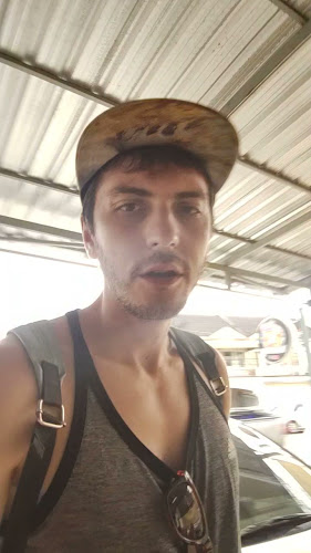 วาฟเฟิลไส้ทะลัก