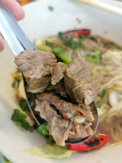 ก๋วยเตี๋ยวเจ๊มล