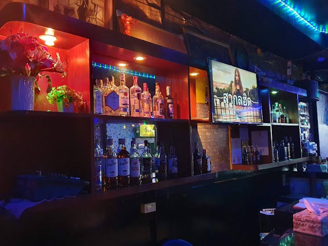 Opinii despre Lucky Bar în อำเภอเมืองขอนแก่น - การบริการอาหารและที่พัก