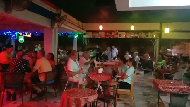 Comentarii opinii despre Som Guest House And Bar