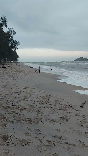 Opinii despre ร้านอาหารสนแก้ว ซีฟู๊ด în อำเภอเมือง - การบริการอาหารและที่พัก