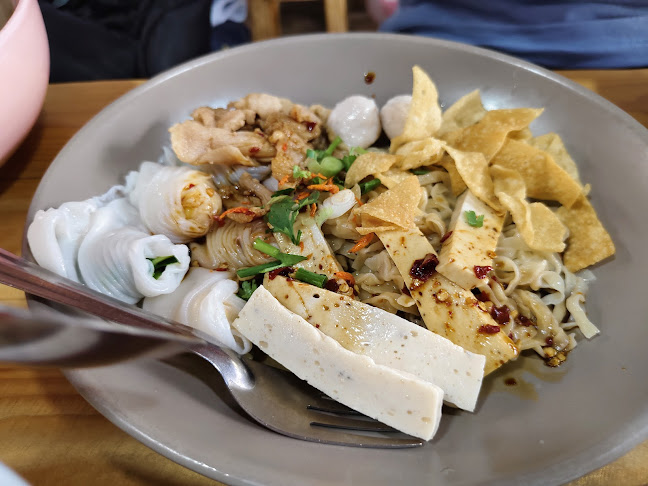 Comentarii opinii despre คุณแจงก๋วยเตี๋ยวปากหม้อเข้าวัง