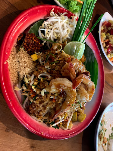 ตํากระเทย อุบลราชธานี Tumkratoei (Ubon Ratchathani) - การบริการอาหารและที่พัก