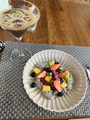 Hern Coffee and Bistro - อำเภอกะทู้