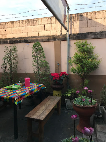 ร้านใต้ต้นมะม่วงภูเก็ต