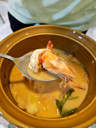 Opinii despre Yoyo Restaurant Karon Beach Phuket în อำเภอเมืองภูเก็ต - การบริการอาหารและที่พัก