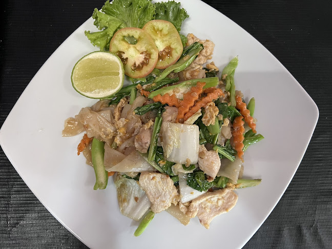 69/163 หมู่ที่ 3 ถนน เส้นเรียบหาดบางเทา ตำบลเชิงทะเล อำเภอถลาง ภูเก็ต 83110