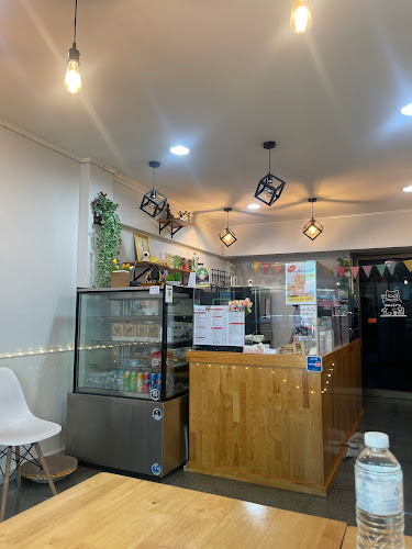 Comentarii opinii despre HYPER CAFE