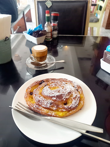 Comentarii opinii despre ลาฟาบริคเฟรนเบเกอรี่