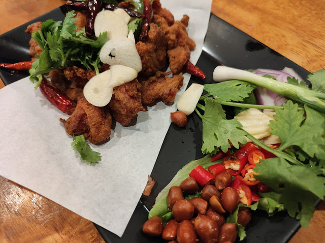 Opinii despre Mother Bar în อำเภอเมืองนครราชสีมา - การบริการอาหารและที่พัก