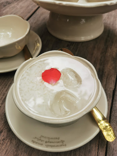 ร้านข้าวแช่แม่ทองเติม Kow Chae Mae Thong Term - อำเภอปากเกร็ด